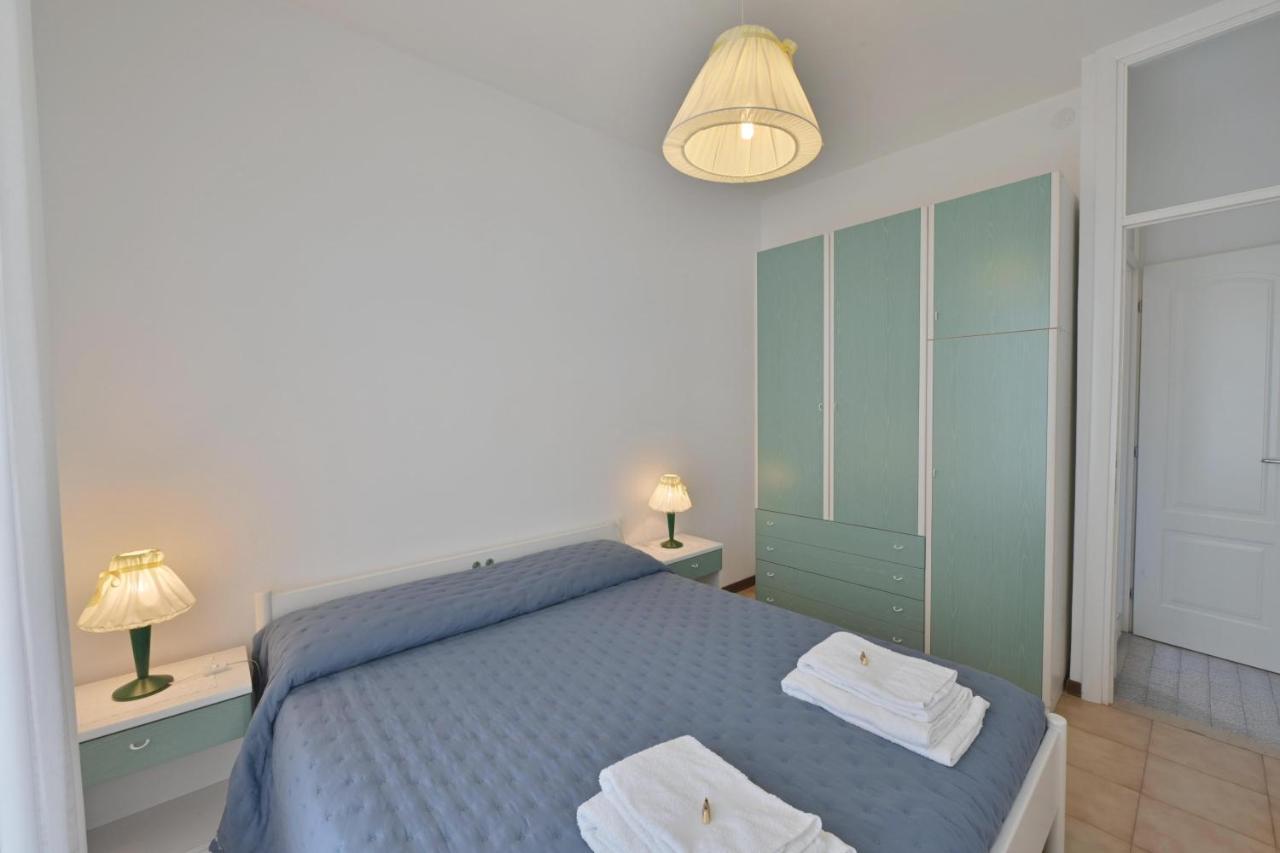 Residence Mariavittoria Lido di Jesolo Bagian luar foto