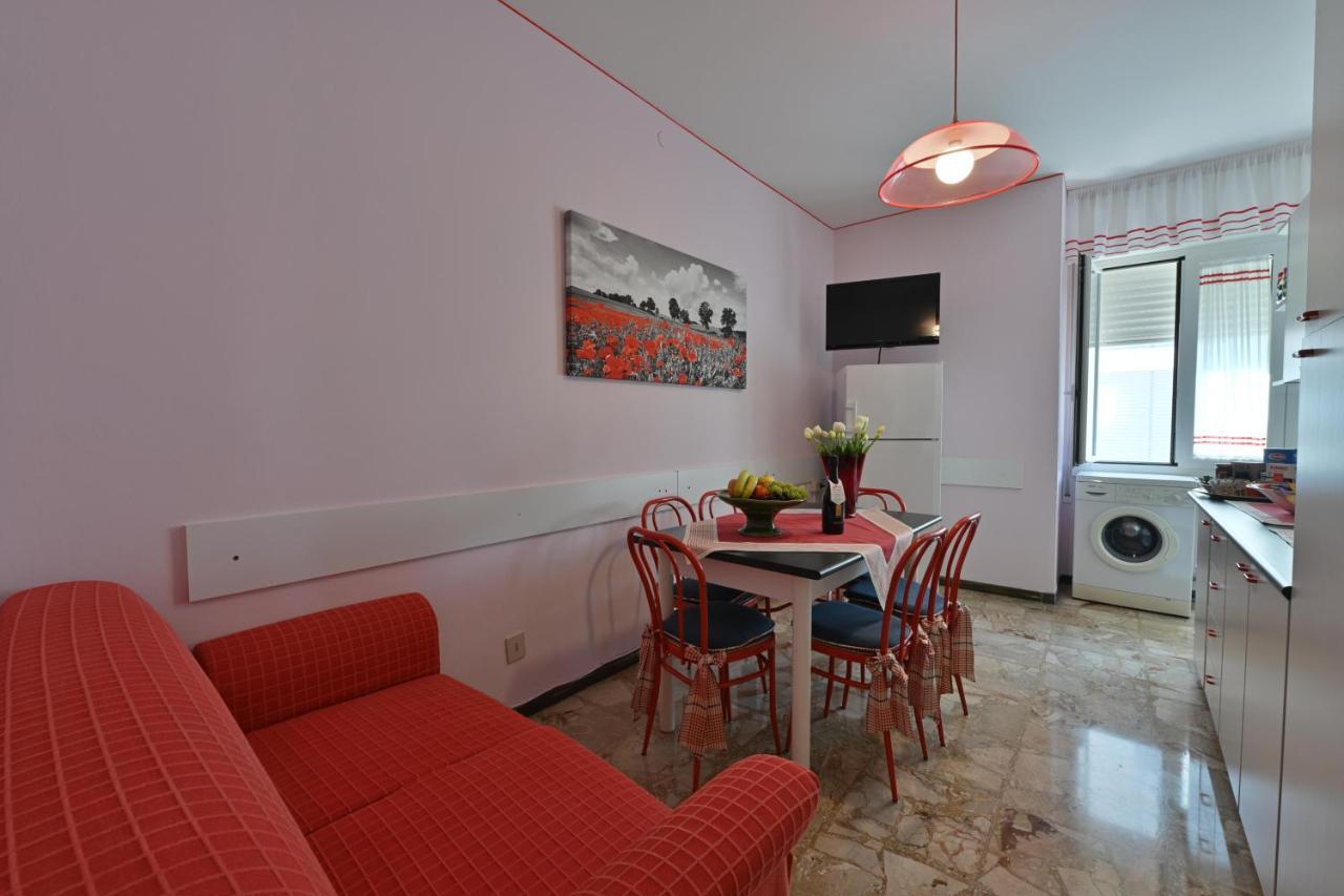 Residence Mariavittoria Lido di Jesolo Bagian luar foto