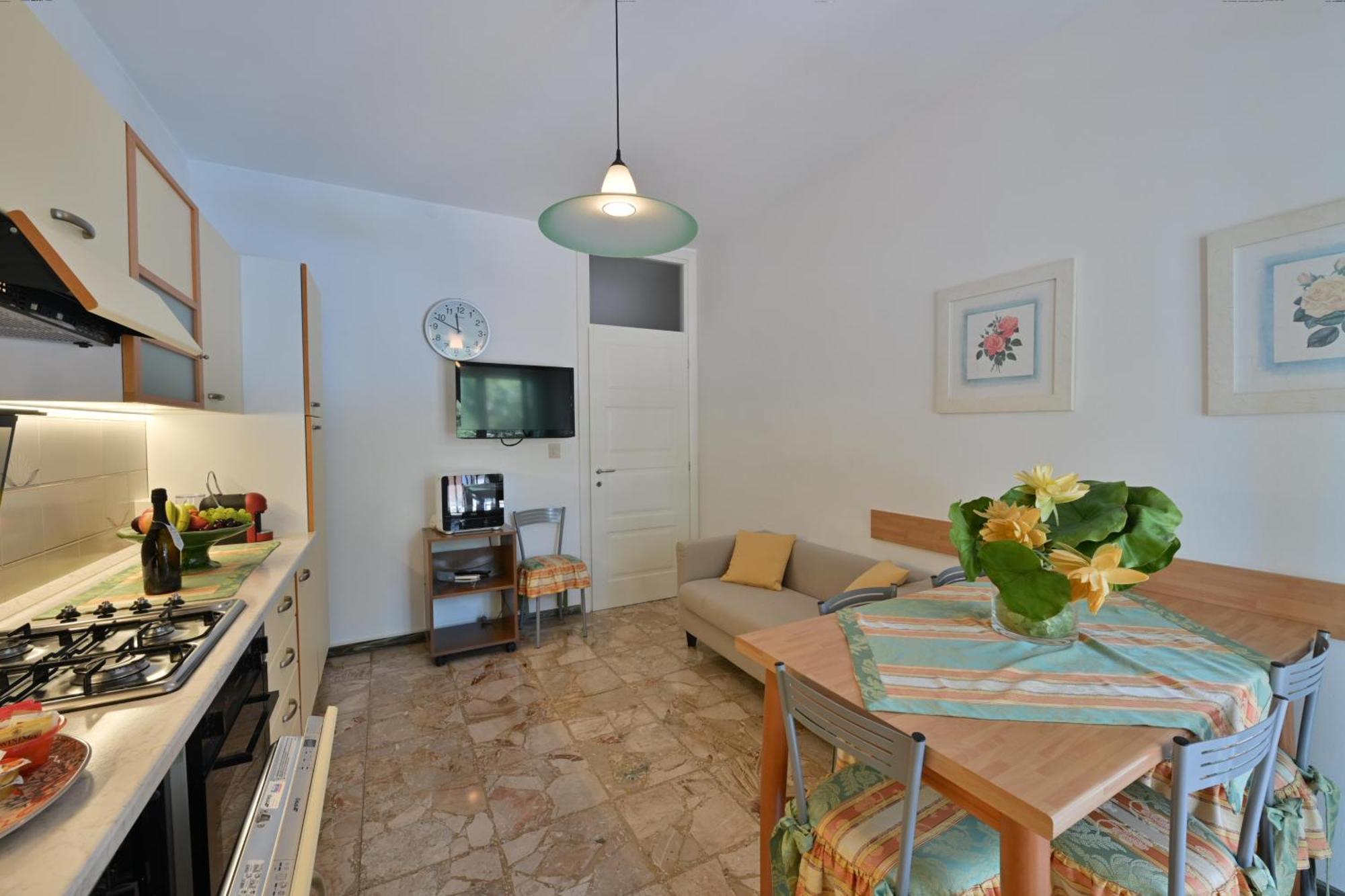 Residence Mariavittoria Lido di Jesolo Bagian luar foto