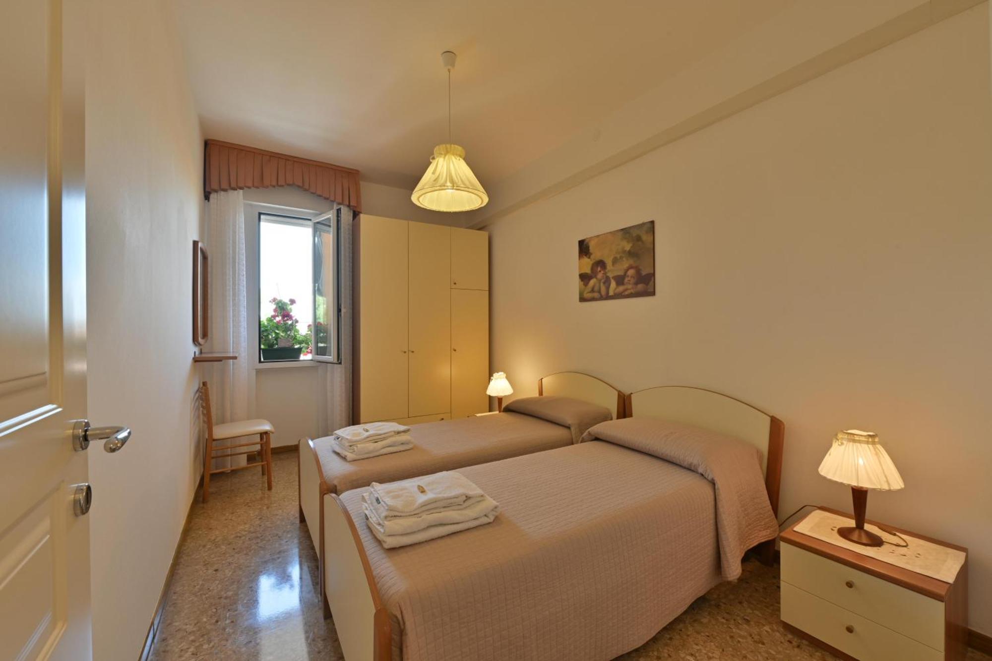 Residence Mariavittoria Lido di Jesolo Bagian luar foto