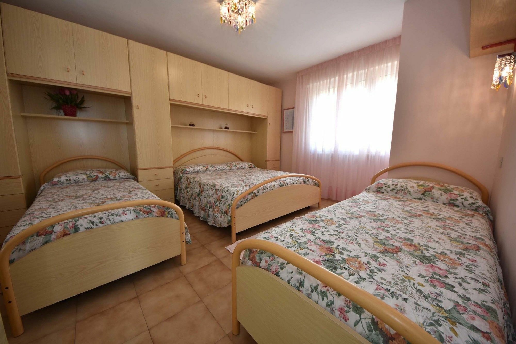 Residence Mariavittoria Lido di Jesolo Bagian luar foto