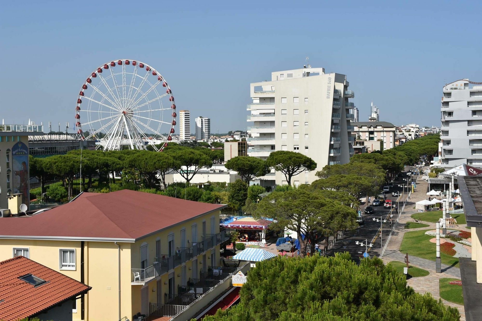 Residence Mariavittoria Lido di Jesolo Bagian luar foto